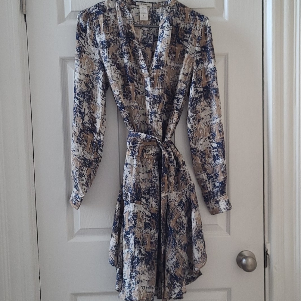 Esley long sleeve flirty dress size small